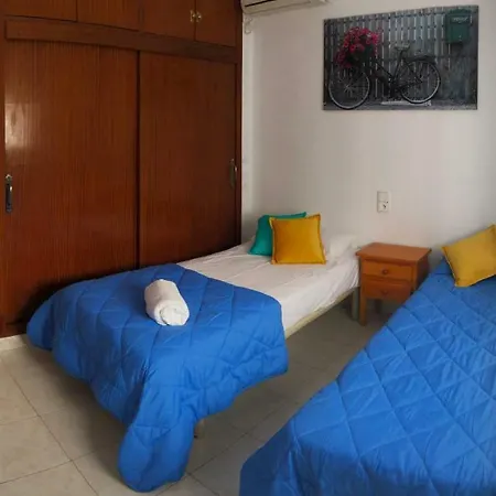 Light-filled Flat By The Beach Torrevieja