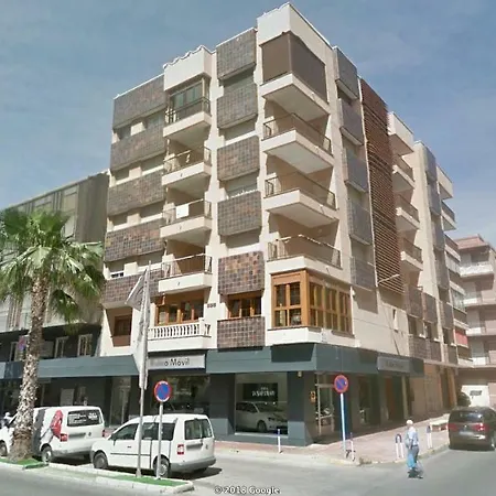 Apartament Light-filled Flat By The Beach *